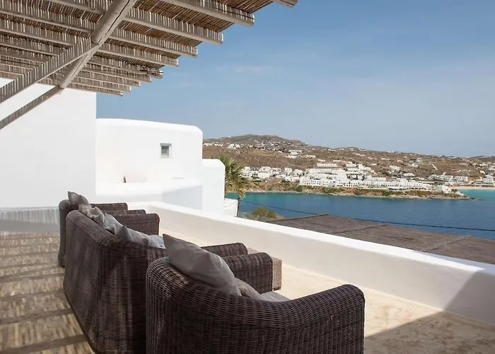 Marvelous 7 Bedroom Overlooking The Psarou Bay ヴィラ